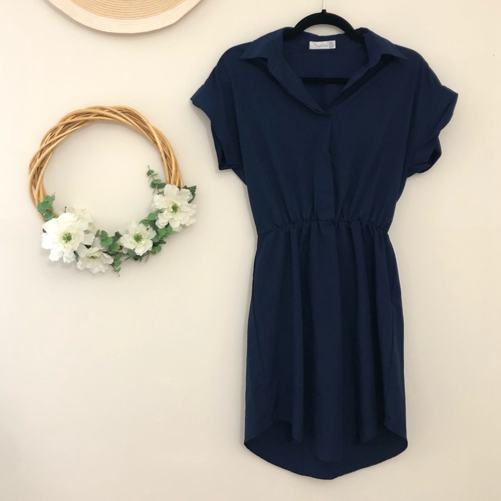 Singwing Casual Dress in Navy